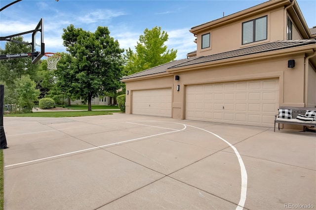 9669 E Prentice Cir, Greenwood Village, CO 80111 - view of sport court featuring basketball court