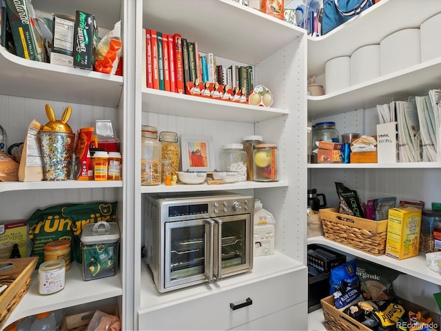 6405 Warriors Run, Littleton, CO 80125 - view of pantry