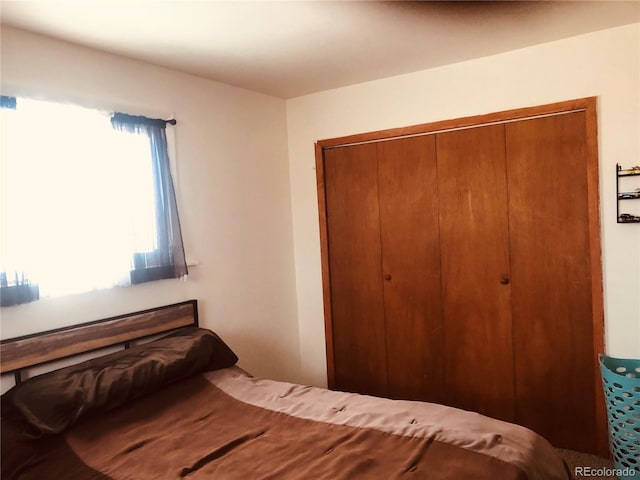 bedroom with a closet
