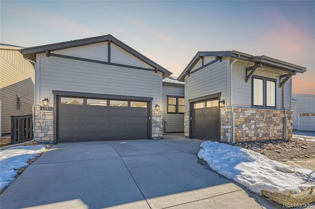 view of front facade with a garage