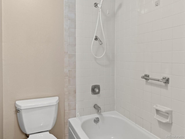 full bathroom with toilet and tub / shower combination