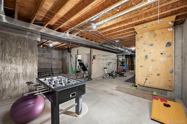 playroom featuring concrete floors