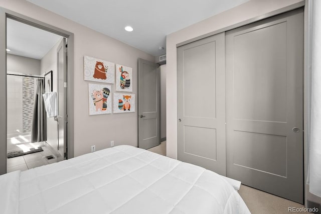 bedroom with a closet