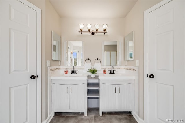 17522 E Dewberry Dr, Parker, CO 80134 - full bath featuring a chandelier, backsplash, and vanity