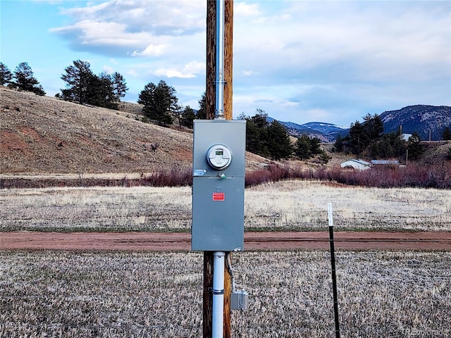45 Saltlick Cir, Florissant, CO 80816 - exterior details featuring a mountain view
