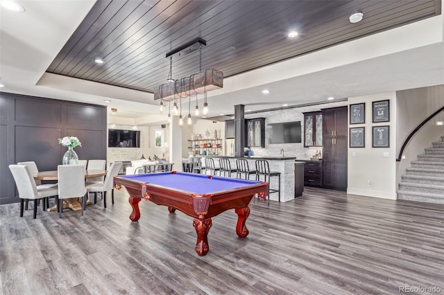 618 Fairchild Dr, Highlands Ranch, CO 80126 - rec room featuring dark wood finished floors, wet bar, pool table, and recessed lighting