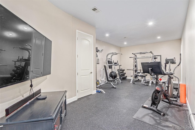 618 Fairchild Dr, Highlands Ranch, CO 80126 - workout area with baseboards, visible vents, and recessed lighting