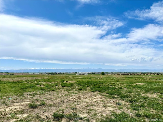 view of local wilderness with rural landscape