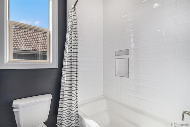 7033 E Lake Cir, Centennial, CO 80111 - bathroom featuring toilet and shower / tub combo