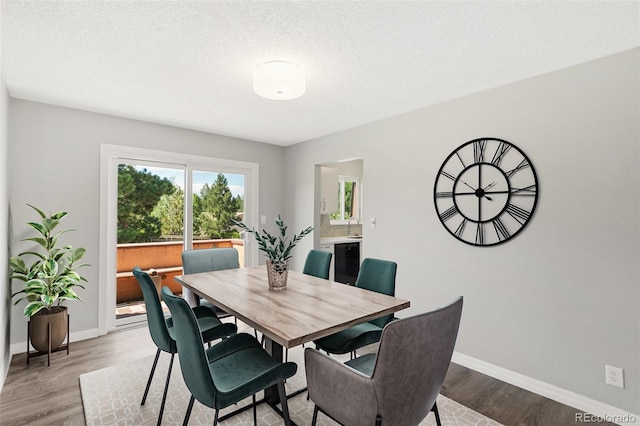 2973 Mesa Rd Unit C, Colorado Springs, CO 80904 - dining area with light wood-style floors