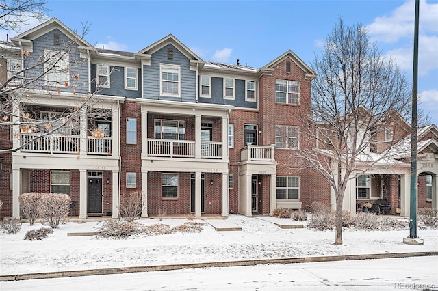 view of townhome / multi-family property