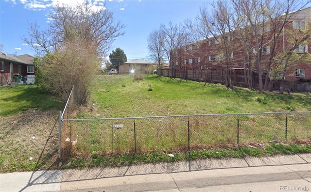 1758 Chester St, Aurora, CO 80010