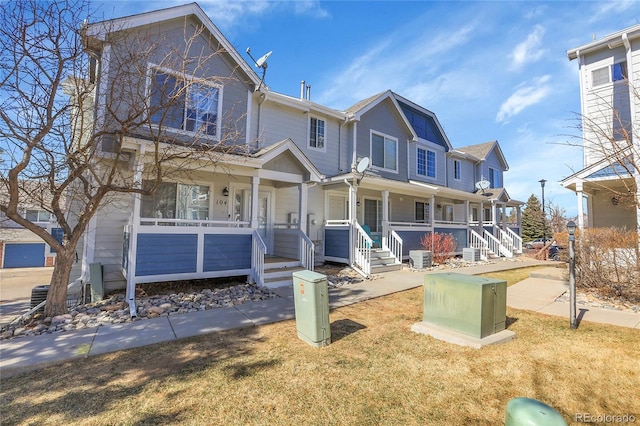 view of front of house with covered porch