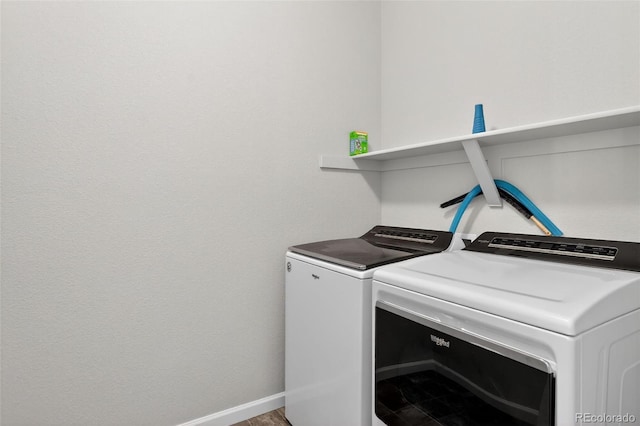 19629 W 93rd Dr Unit C, Arvada, CO 80007 - laundry room featuring washing machine and clothes dryer and baseboards