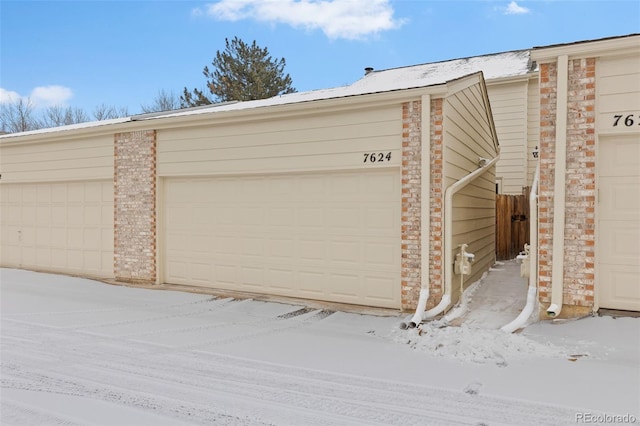 7624 S Cove Cir, Centennial, CO 80122 - view of garage
