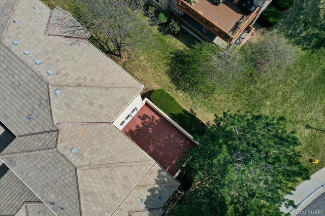 aerial view of property and surrounding area