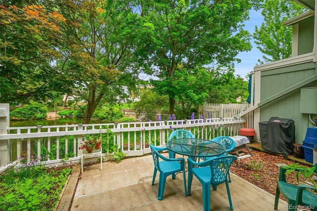2840 S Kenton Ct, Aurora, CO 80014 - view of patio / terrace with outdoor dining space