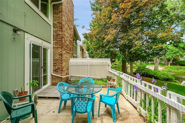 2840 S Kenton Ct, Aurora, CO 80014 - view of patio with outdoor dining area