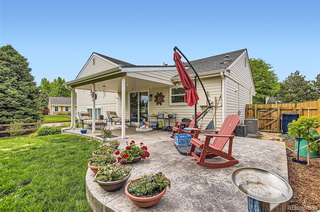 7465 S Ivy Way, Centennial, CO 80112 - back of house featuring a patio