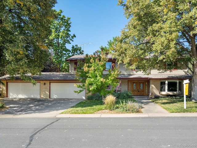 view of front of home featuring a garage