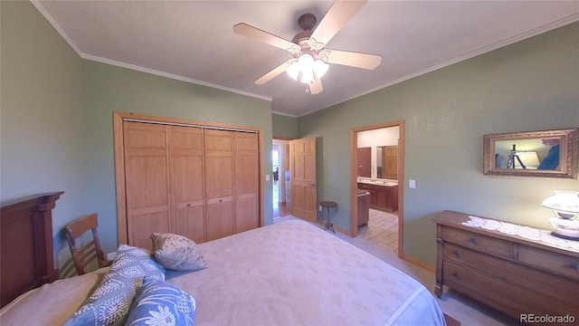 bedroom featuring ornamental molding, ensuite bath, a closet, and ceiling fan