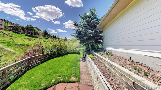 view of yard featuring a garden