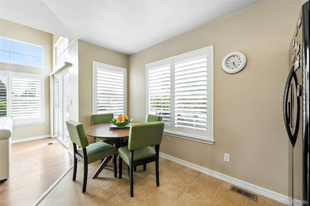 2567 Cutters Cir Unit 101, Castle Rock, CO 80108 - dining area with baseboards
