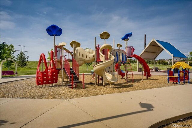 2567 Cutters Cir Unit 101, Castle Rock, CO 80108 - view of community jungle gym