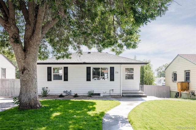 view of front of house with a front yard