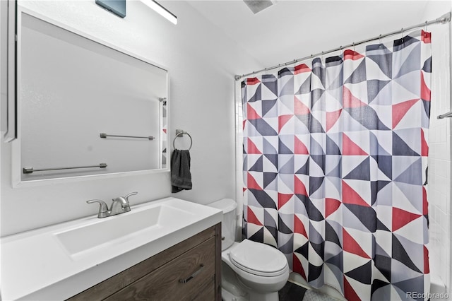 12119 Forest St, Thornton, CO 80241 - full bath featuring toilet, vanity, and curtained shower