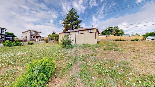 598 S Navajo St, Denver, CO 80223 - view of yard