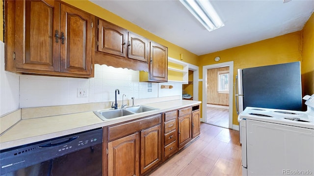 598 S Navajo St, Denver, CO 80223 - photo 7