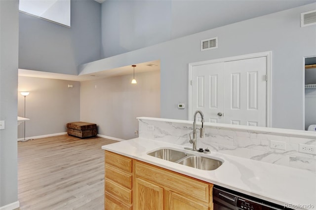 2542 S Bahama Cir Unit D, Aurora, CO 80013 - photo 17