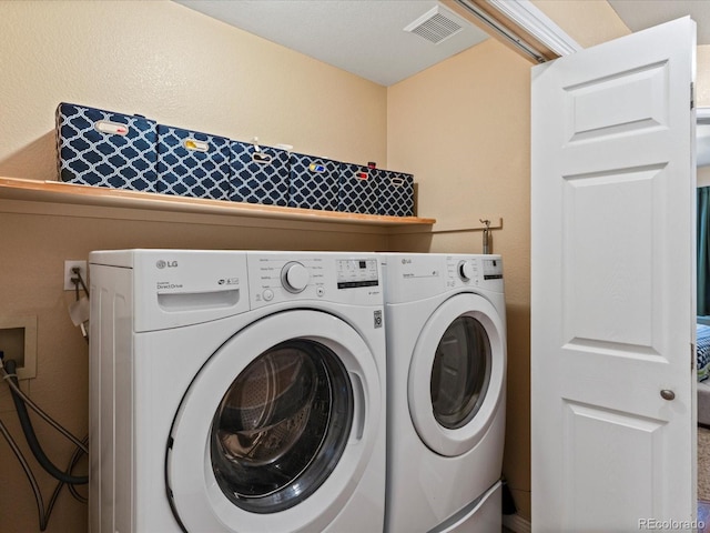 885 Sage Sparrow Cir, Highlands Ranch, CO 80129 - washroom with washer and dryer