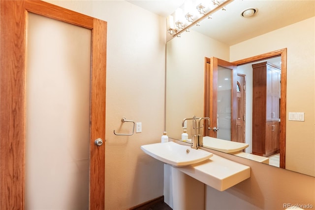 bathroom with sink