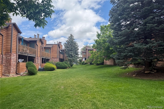 2261 S Buckley Rd Unit 102, Aurora, CO 80013 - view of green lawn