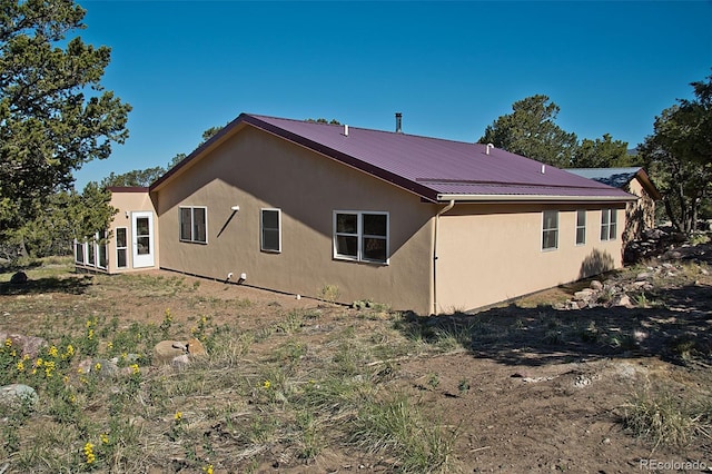 view of home's exterior