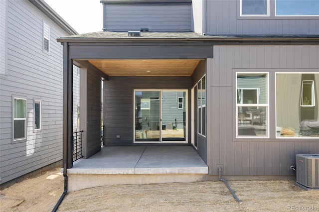 11324 Alla Breve Cir, Lone Tree, CO 80134 - property entrance with a patio