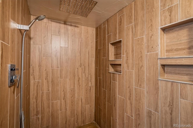 7210 Otis Ct, Arvada, CO 80003 - bathroom view of a tile shower