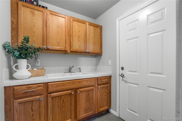 kitchen featuring sink