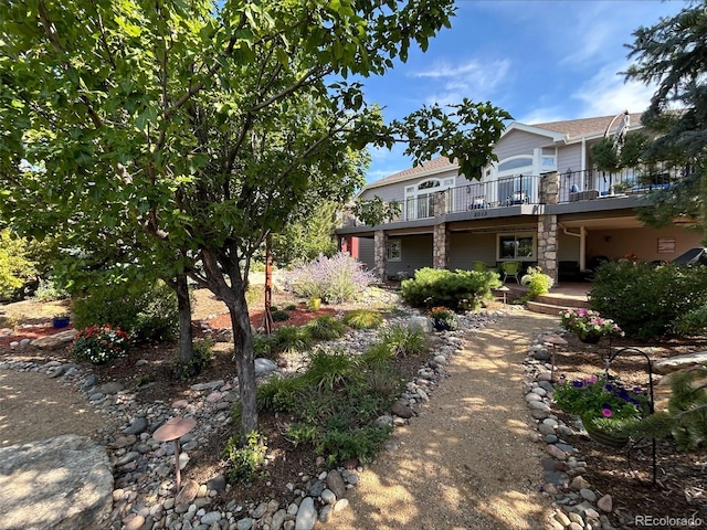 view of yard with a deck