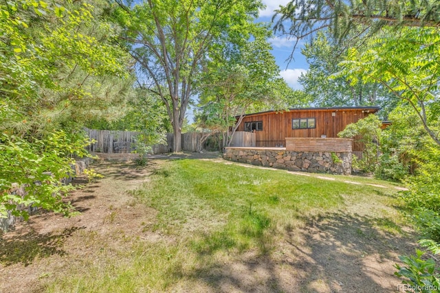 1 Lindenwood Dr, Littleton, CO 80120 - view of yard with an outbuilding