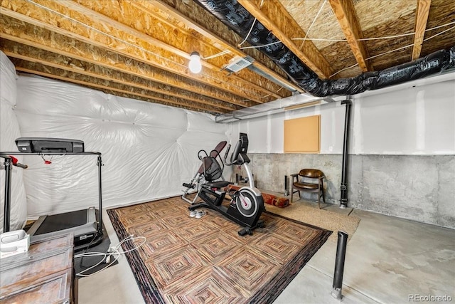 workout area featuring visible vents