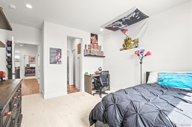 view of carpeted bedroom