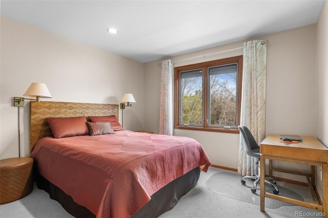 bedroom featuring carpet floors, recessed lighting, and baseboards
