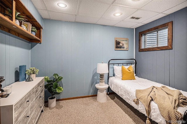 bedroom featuring carpet floors