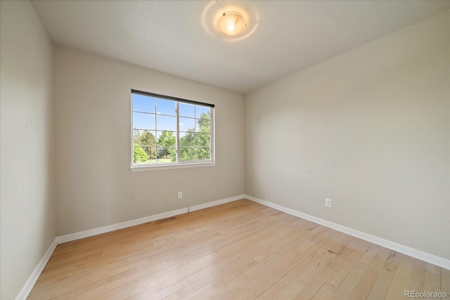 9602 Indian Wells Dr, Lone Tree, CO 80124 - empty room with light wood-style flooring and baseboards