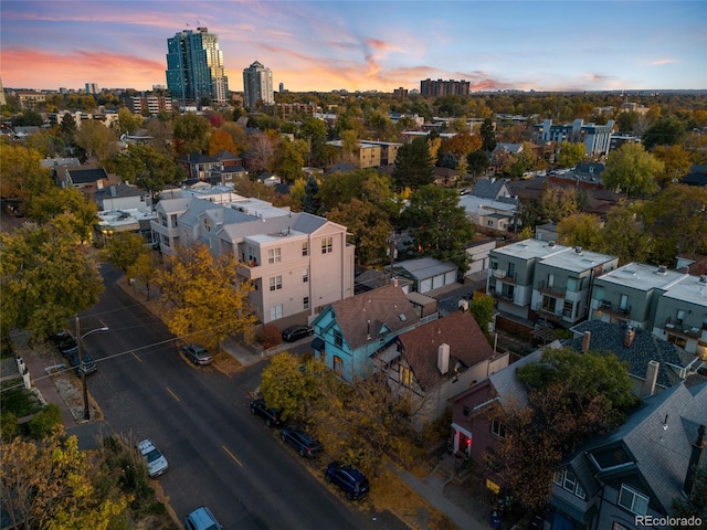 view of aerial view at dusk