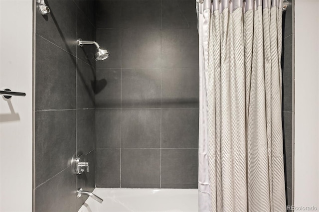 55 W 12th Ave Unit 608, Denver, CO 80204 - full bath with shower / tub combo