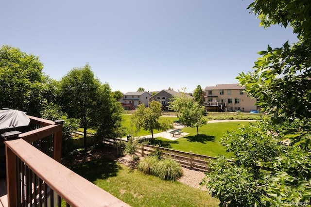 2214 E 101st Ave, Thornton, CO 80229 - view of yard with a residential view